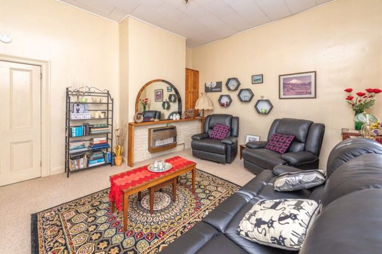 Photo of property in 13 Burton Avenue, Whanganui East, Whanganui, 4500