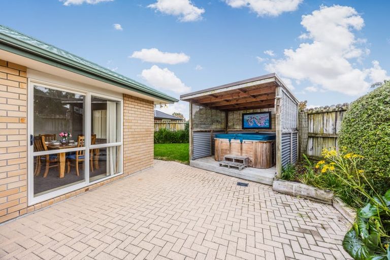 Photo of property in 28 Moss Crescent, Takanini, 2112