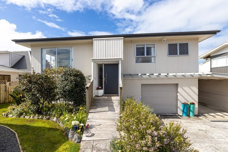 Photo of property in 18 Rawhiti Place, Snells Beach, 0920