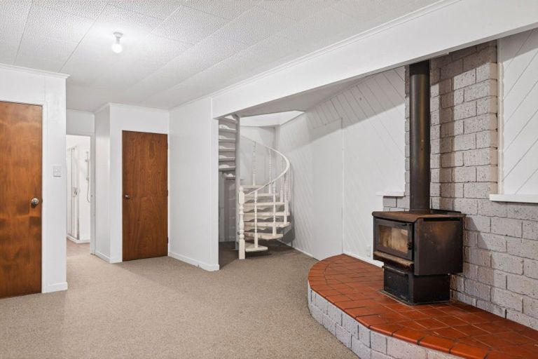 Photo of property in 20 Lysnar Street, Okitu, Gisborne, 4010