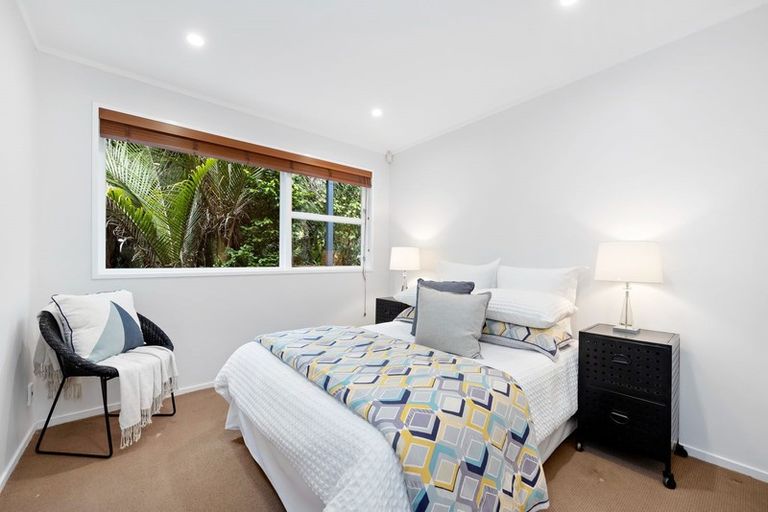 Photo of property in 47 Wood Bay Road, Titirangi, Auckland, 0604