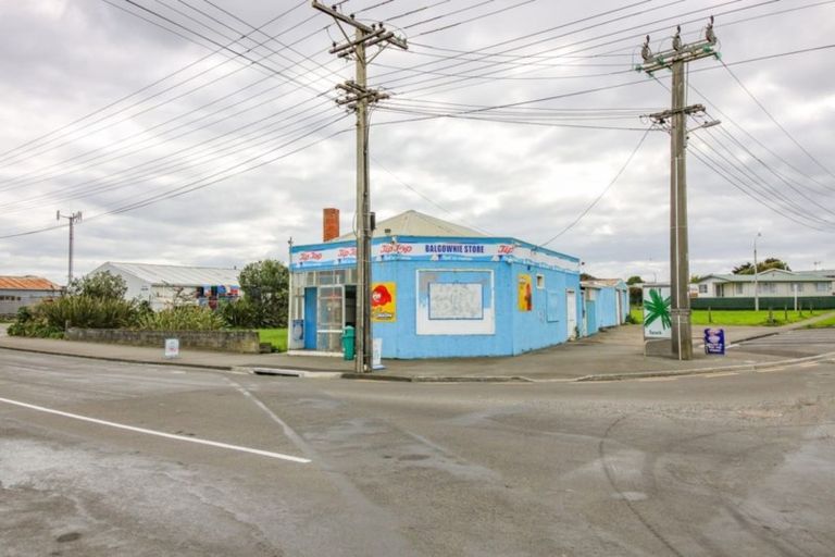 Photo of property in 490 Heads Road, Castlecliff, Whanganui, 4501