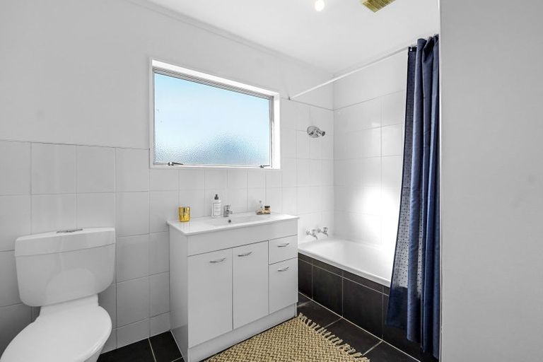 Photo of property in 12b Solomon Street, Brookfield, Tauranga, 3110