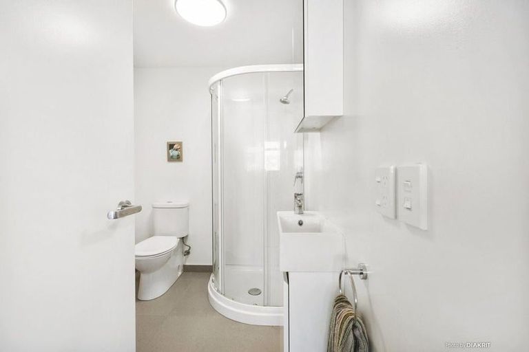 Photo of property in Quantum On Thorndon Quay, 5/163b Thorndon Quay, Pipitea, Wellington, 6011