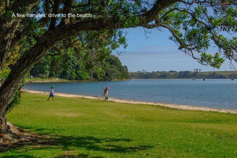 Photo of property in 80 Bert Wall Drive, Omokoroa, 3114