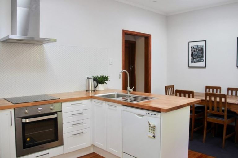 Photo of property in 16 Wilberforce Street, Miramar, Wellington, 6022