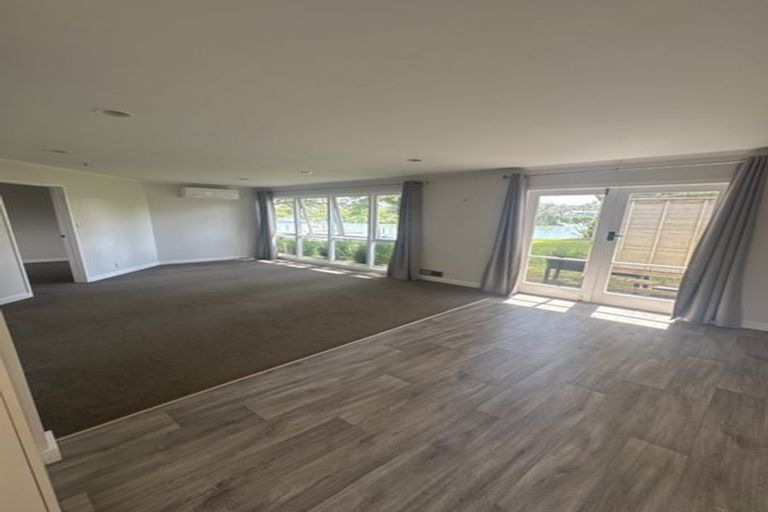 Photo of property in 9 Pakuranga Road, Pakuranga, Auckland, 2010