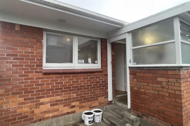 Photo of property in 8/12 Raines Avenue, Forrest Hill, Auckland, 0620