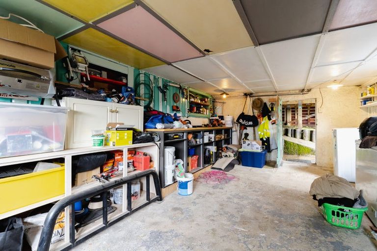 Photo of property in 123 Wakari Road, Helensburgh, Dunedin, 9010