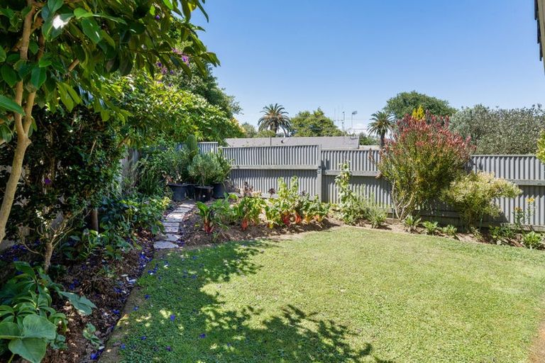 Photo of property in 6c Kawiu Road, Levin, 5510