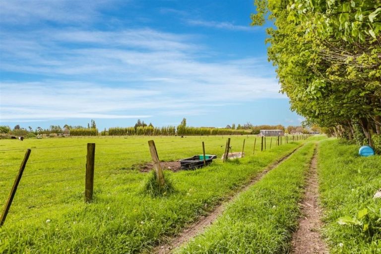 Photo of property in 544 Harewood Road, Harewood, Christchurch, 8051