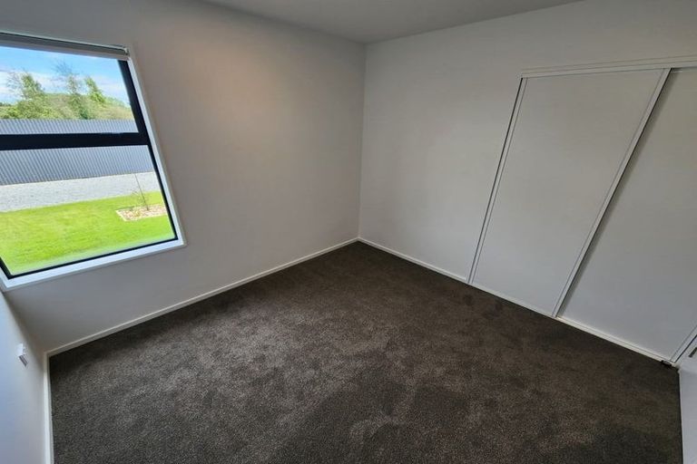 Photo of property in 189 Belfast Road, Belfast, Christchurch, 8051