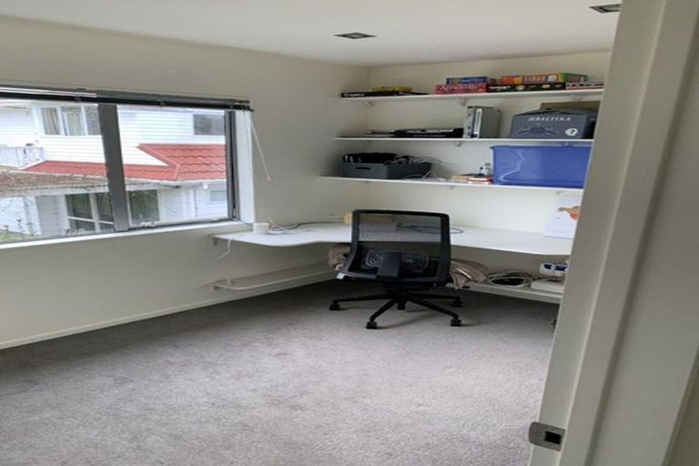 Photo of property in 121a Bruce Road, Glenfield, Auckland, 0629