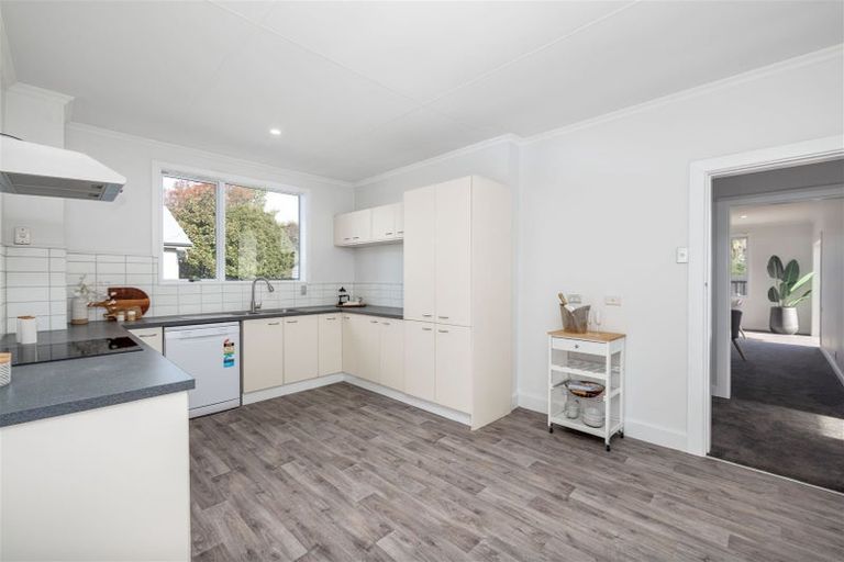 Photo of property in 1/8 Domain Terrace, Spreydon, Christchurch, 8024