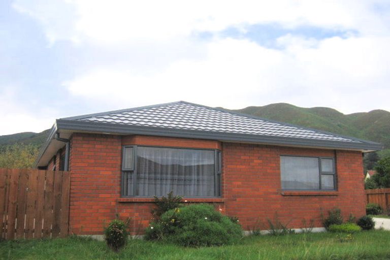 Photo of property in 43 Mandel Mews, Waiwhetu, Lower Hutt, 5010
