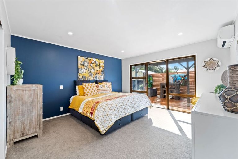 Photo of property in 82 Oaktree Avenue, Browns Bay, Auckland, 0630