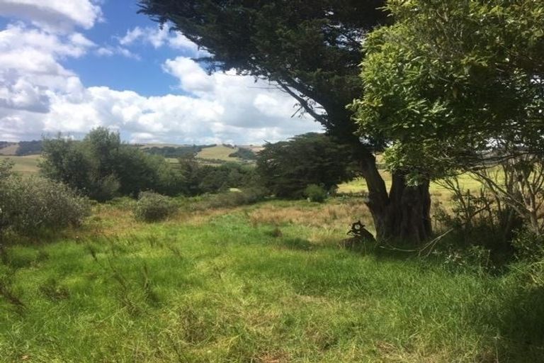 Photo of property in 119 Rusk Road, Hukerenui, Hikurangi, 0182