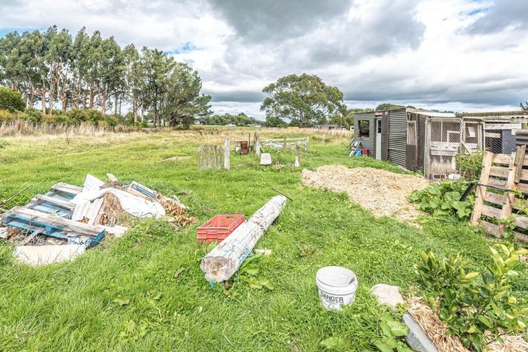 Photo of property in 43 Flower Street, Bulls, 4818