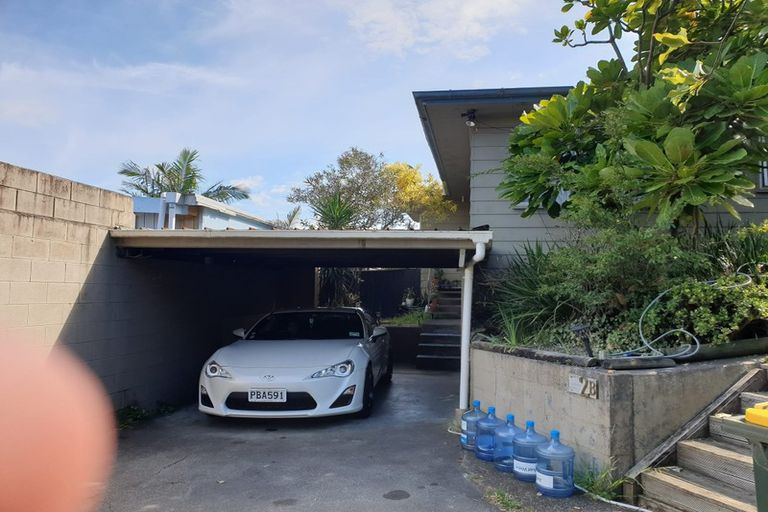 Photo of property in 2/12 Chamade Place, Clover Park, Auckland, 2019