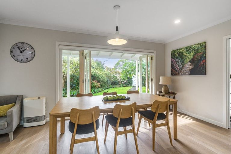 Photo of property in 12 Midway Avenue, Castor Bay, Auckland, 0620