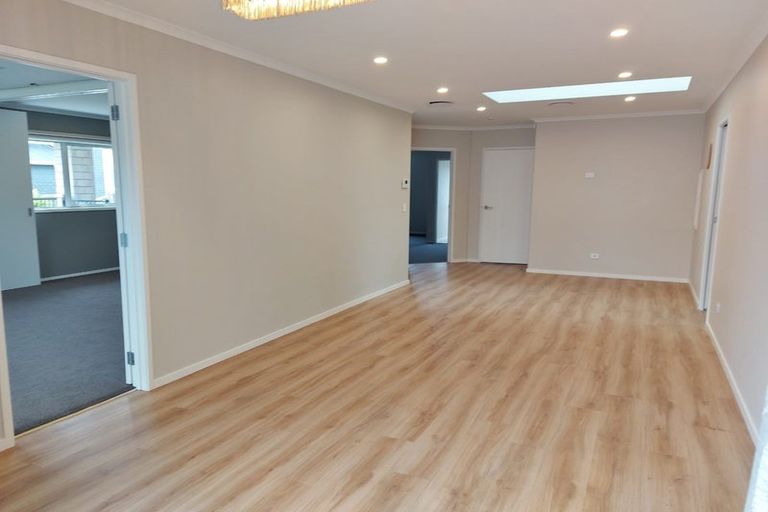 Photo of property in 23 Poulson Grove, Trentham, Upper Hutt, 5018