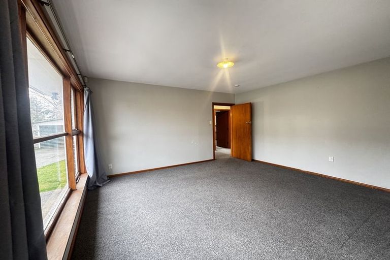 Photo of property in 50 Staveley Street, Avonhead, Christchurch, 8042