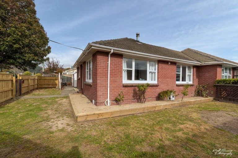 Photo of property in 1/564 Fergusson Drive, Trentham, Upper Hutt, 5018