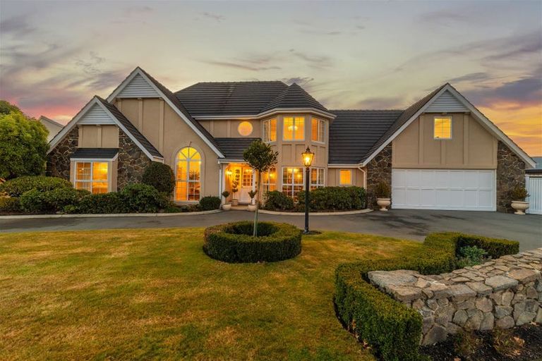 Photo of property in 31 Oregon Place, Burwood, Christchurch, 8061