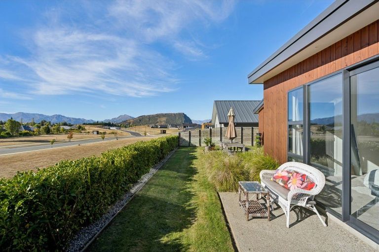 Photo of property in 13 Campbell Road, Wanaka, 9305