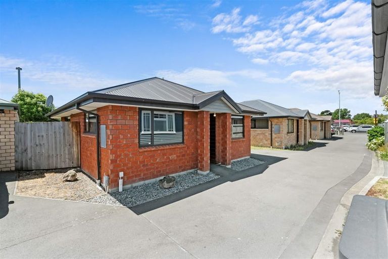 Photo of property in 3/219 Aldwins Road, Phillipstown, Christchurch, 8062