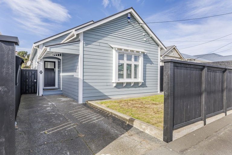 Photo of property in 25 Salek Street, Kilbirnie, Wellington, 6022