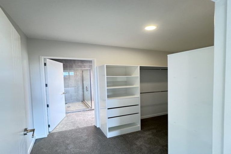 Photo of property in 75 Parish Drive, Wainui, 0932