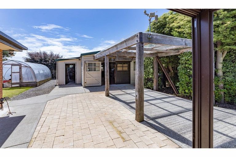 Photo of property in 31 Courage Road, Amberley, 7410