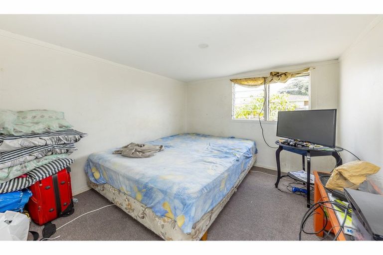 Photo of property in 32 Tamworth Close, Manurewa, Auckland, 2102