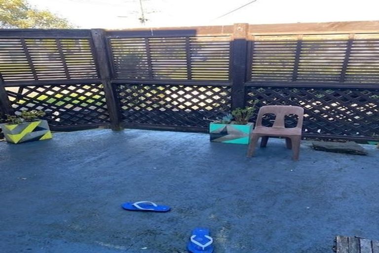 Photo of property in 19 Bell Street, Tawa, Wellington, 5028