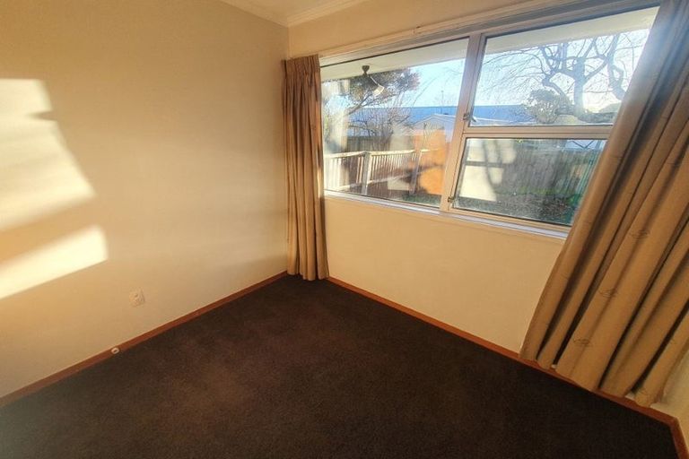 Photo of property in 6 Blairdon Place, Bishopdale, Christchurch, 8053