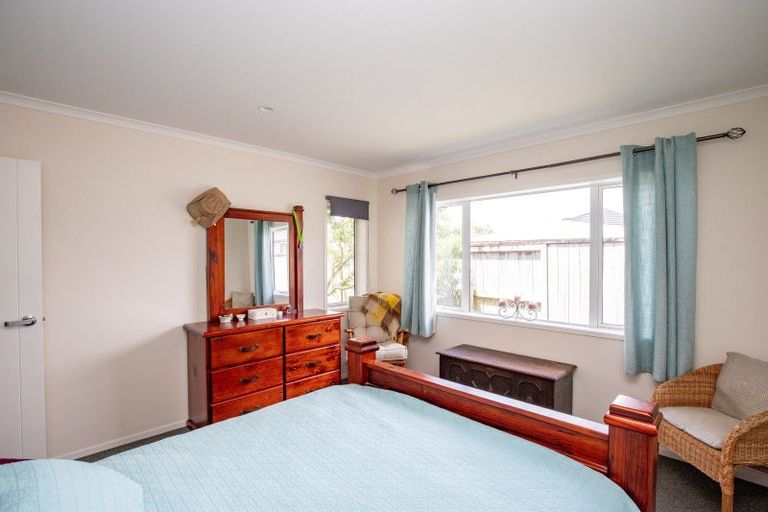 Photo of property in 59 Darlington Street, Ngatea, 3503