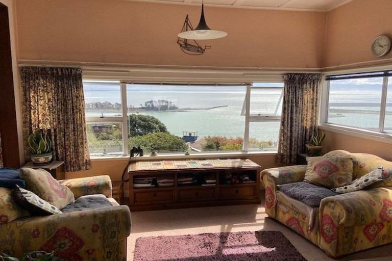 Photo of property in 19 Victoria Heights, Stepneyville, Nelson, 7010