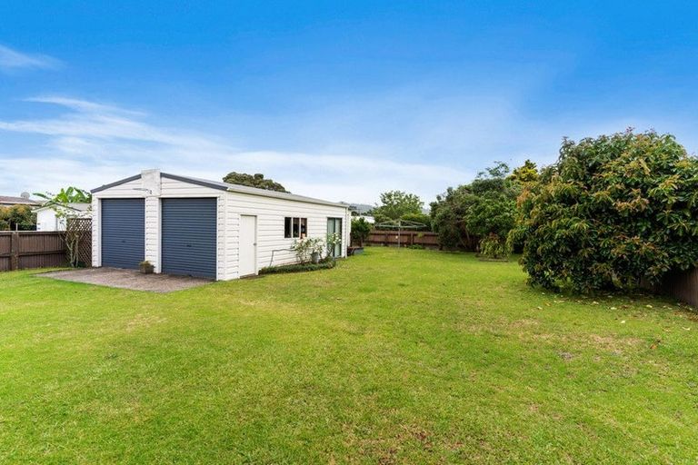 Photo of property in 210 Ajax Road, Whangamata, 3620