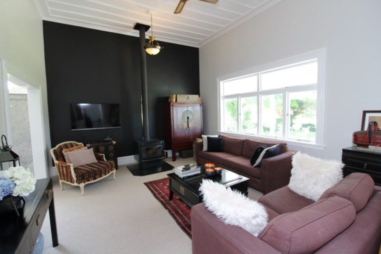 Photo of property in 7685 State Highway 1, Taihape, 4794