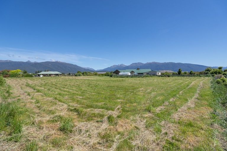 Photo of property in 37 Pukutahi Drive, Te Anau, 9600
