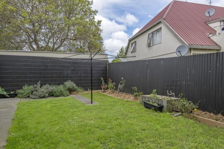 Photo of property in 20c Fairfield Avenue, Addington, Christchurch, 8024