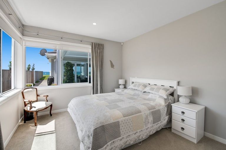 Photo of property in 3 Claude Road, Stanmore Bay, Whangaparaoa, 0932