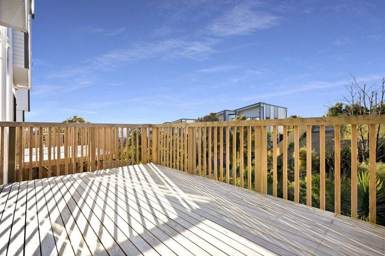 Photo of property in 9b Putiputi Way, Papakura, 2110