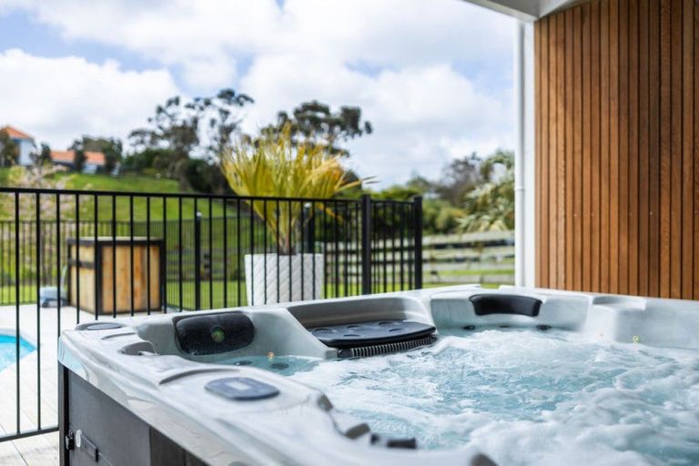 Photo of property in 22 Pickwick Road, Otamatea, Wanganui, 4571