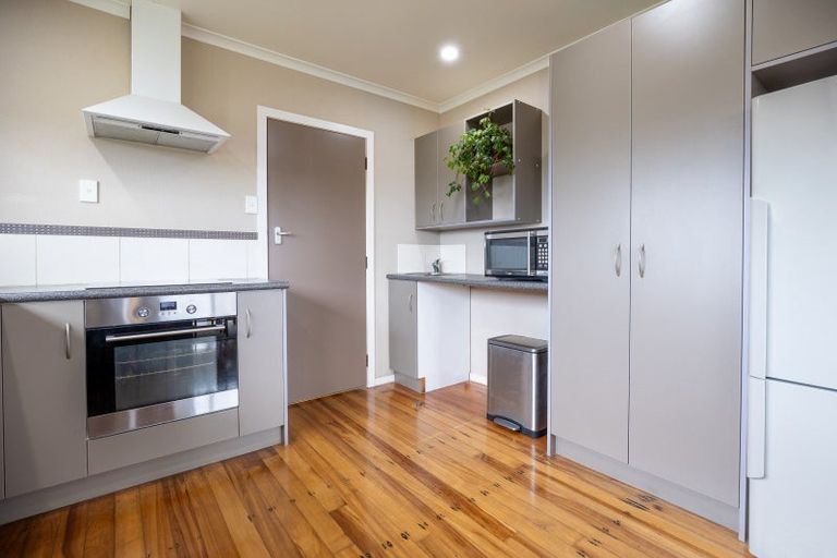 Photo of property in 6 Resthill Crescent, Glenview, Hamilton, 3206