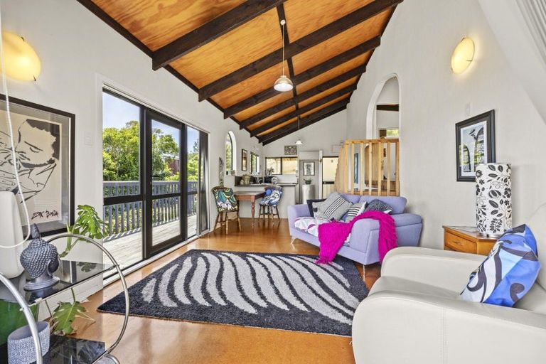 Photo of property in 65a Government Road, Raglan, 3225