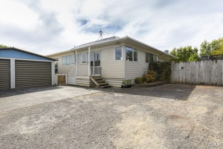 Photo of property in 19 Mareretu Avenue, Patumahoe, Pukekohe, 2679