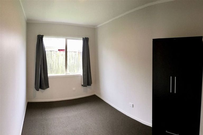 Photo of property in 17a Orion Street, Papakura, 2110