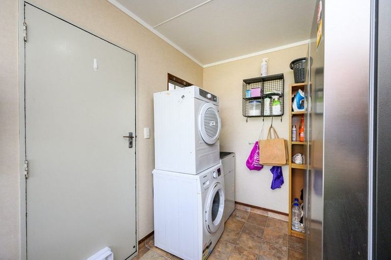 Photo of property in 9 Rangeview Place, Feilding, 4702